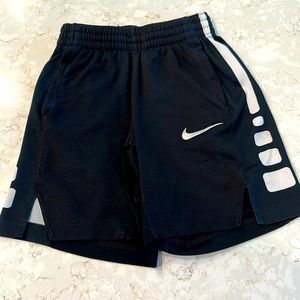 Nike Boy’s Shorts Size Small